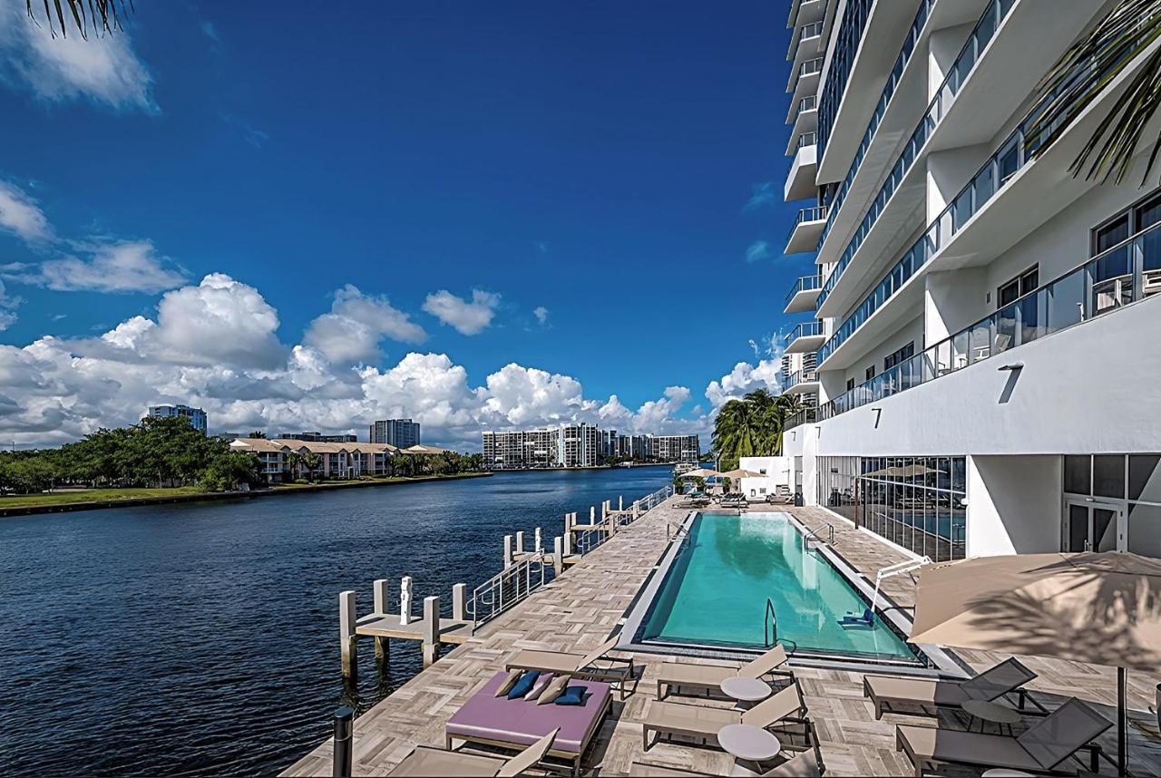 5 Amenities Luxury 3 Bedroom Front Intercostal View Hollywood Eksteriør bilde